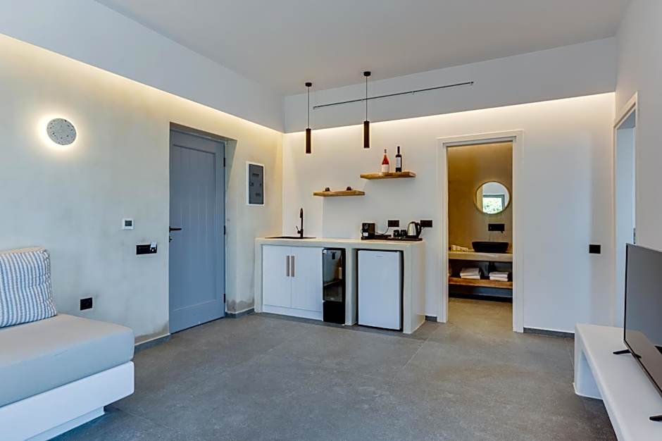 Elements Cozy Suites Pyrgos