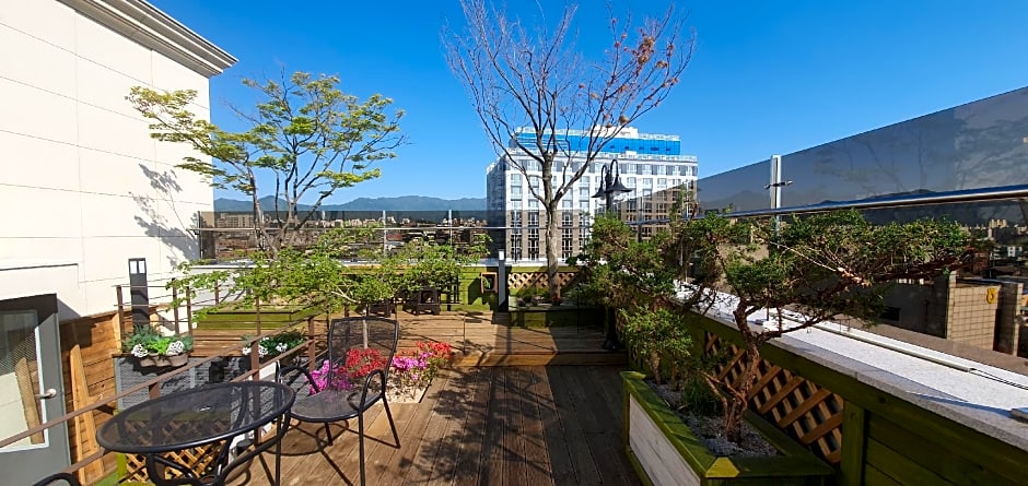 Chuncheon Hotel Bentley