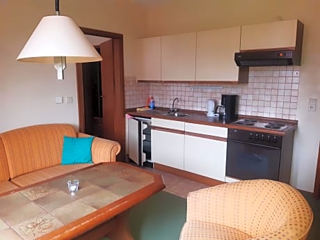 Rental-Classic-Private Bathroom-Terrace