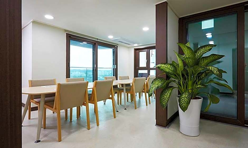 Jinju Raon Stay In Perla