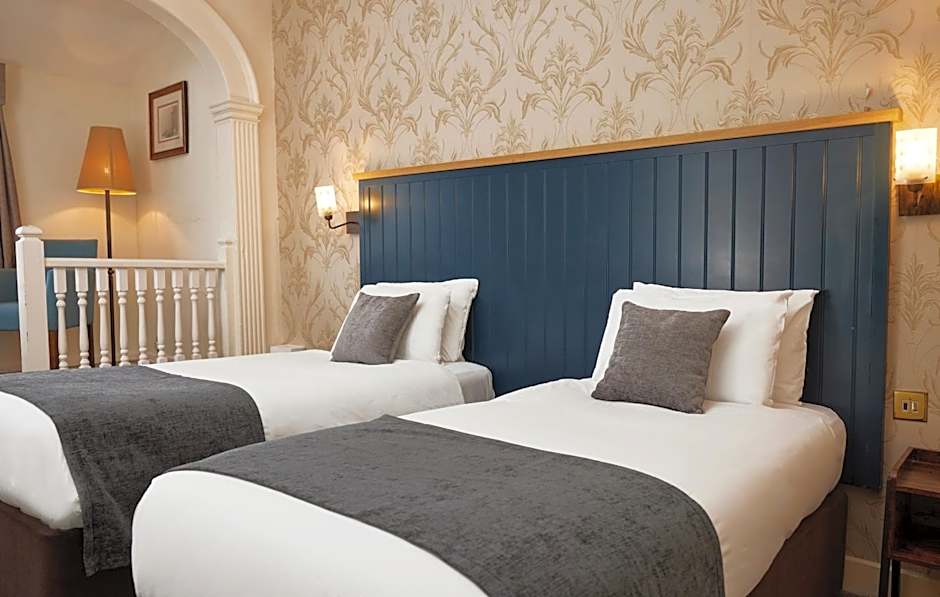 Bull Hotel by Greene King Inns