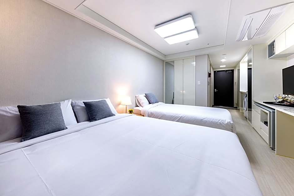 Shin Shin Hotel Seogwipo