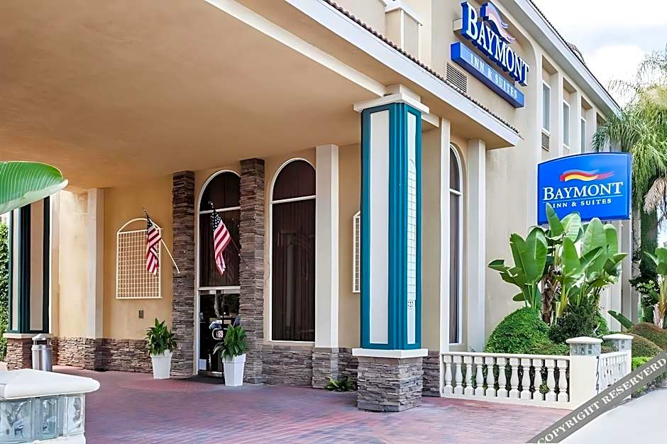 Holiday Inn Express Anaheim West By IHG