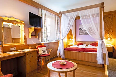 Scharfegger's Raxalpenhof - Zuhause am Land