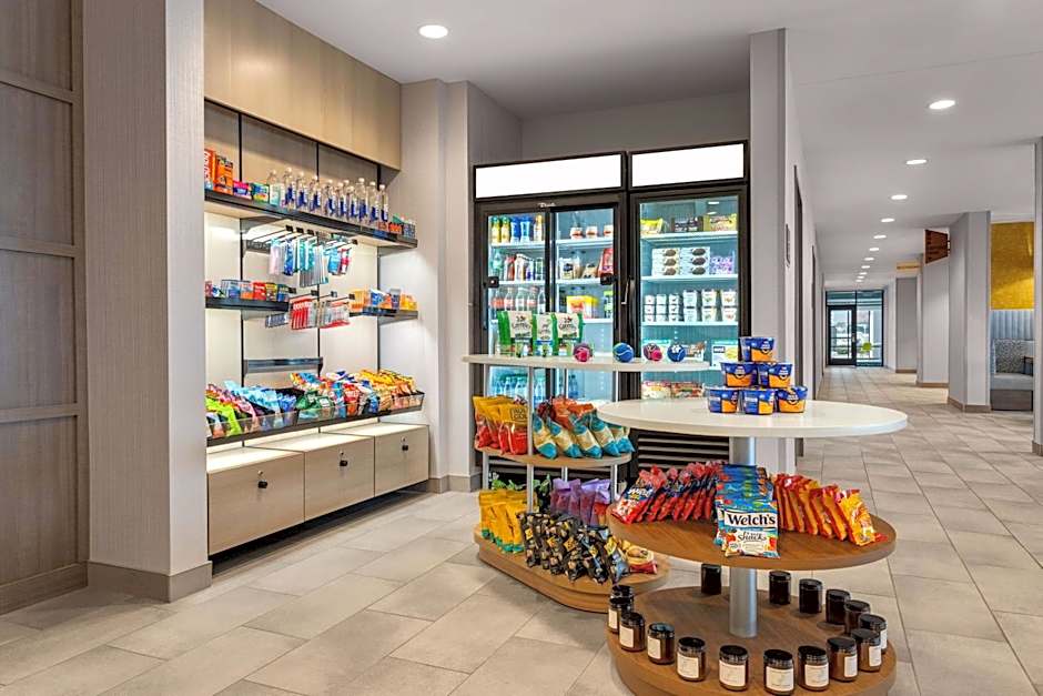 Home2 Suites by Hilton Indianapolis North at Intech Park