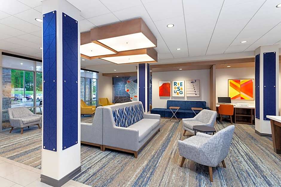 Holiday Inn Express Reedsburg Dells Area By IHG