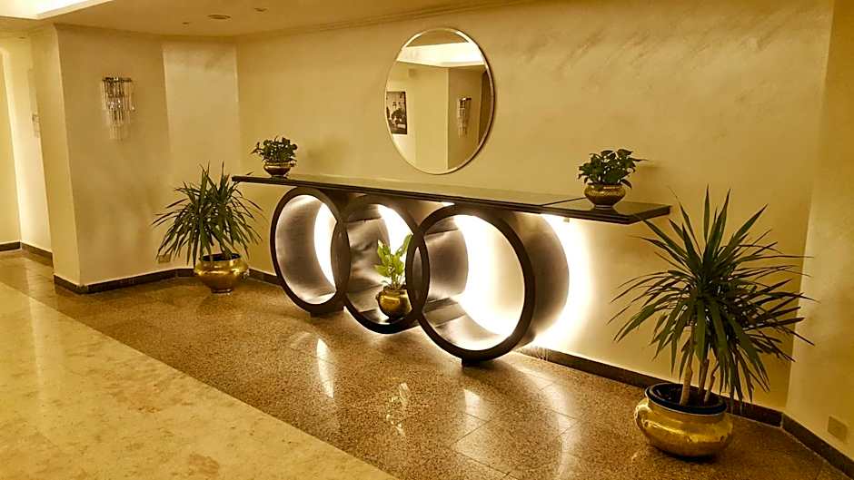 Romance Alexandria Hotel