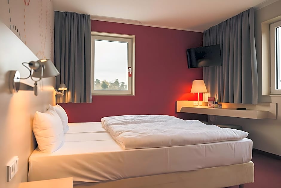Serways Hotel Weisskirchen Nord