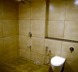 Five Petals Hotel & Banquets