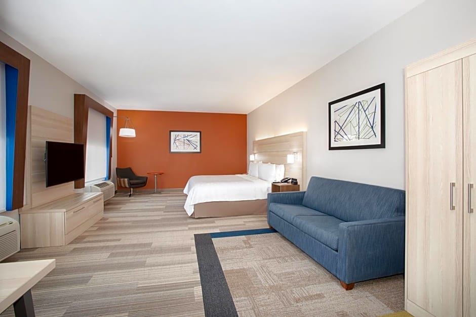 Holiday Inn Express Hotel & Suites Phoenix-Glendale