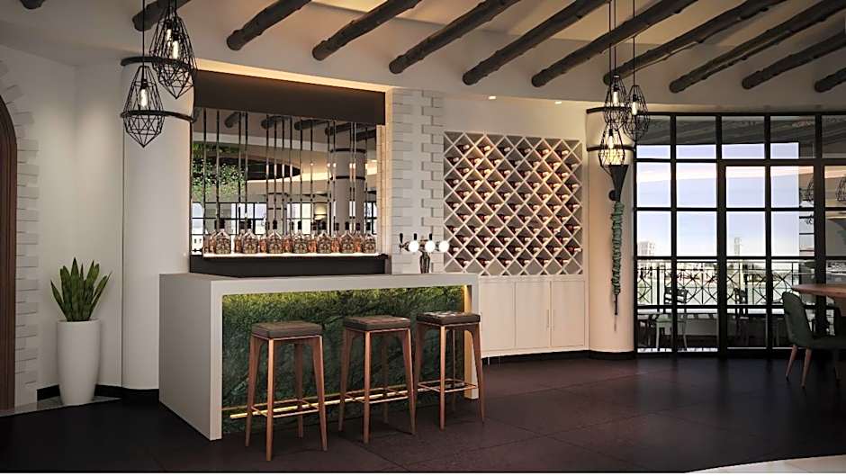 Millennium Lakeview Hotel