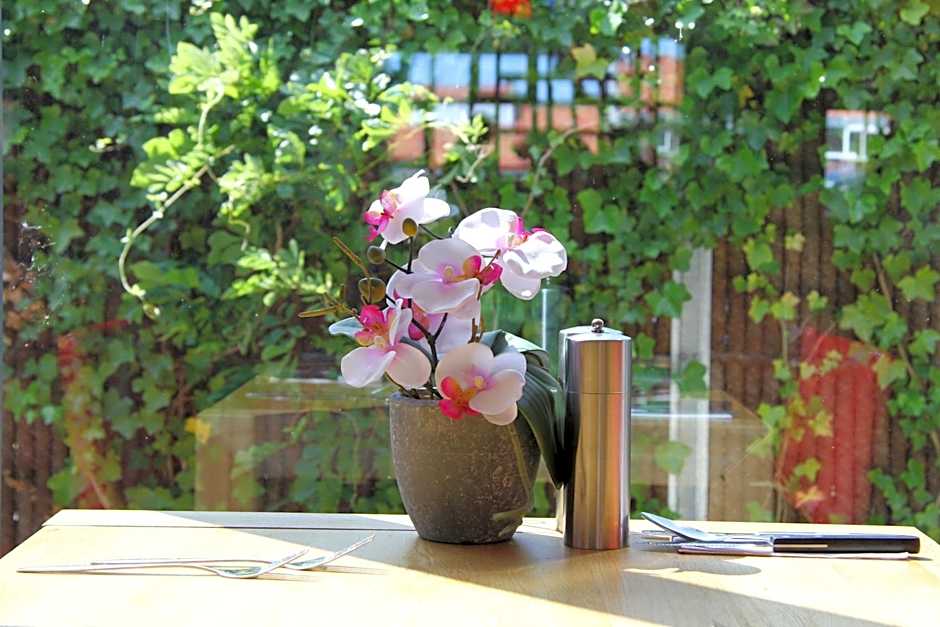 Bastion Hotel Leiden Oegstgeest