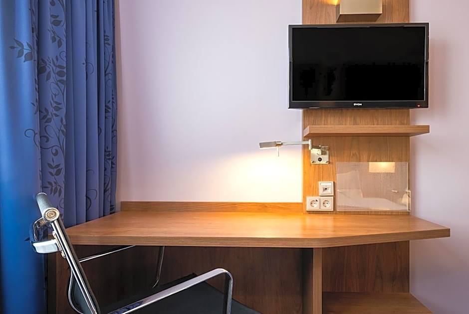 Holiday Inn Express Friedrichshafen By IHG
