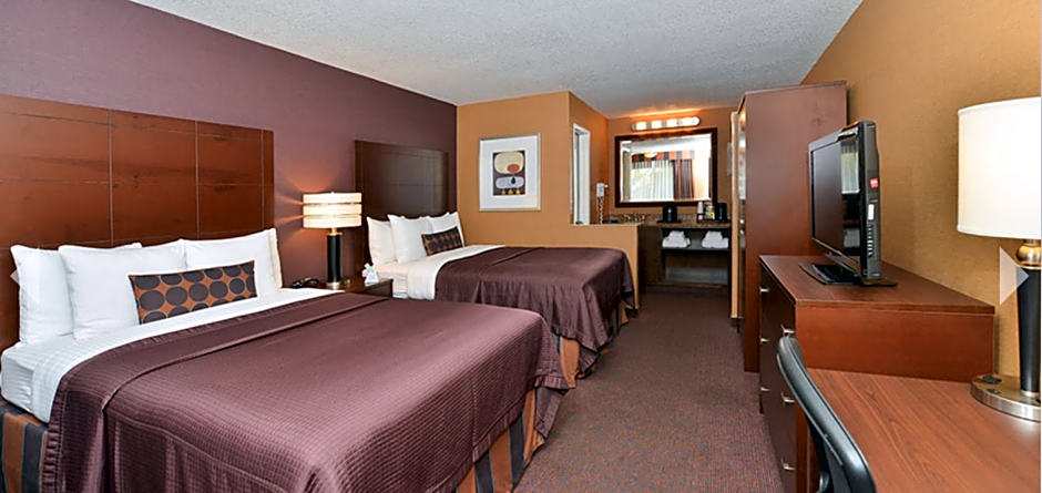 Best Western Plus Stovall's Inn