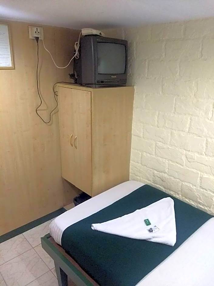 Hotel City Palace- Mumbai