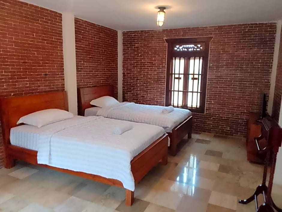 Joglo Kecombrang Bromo