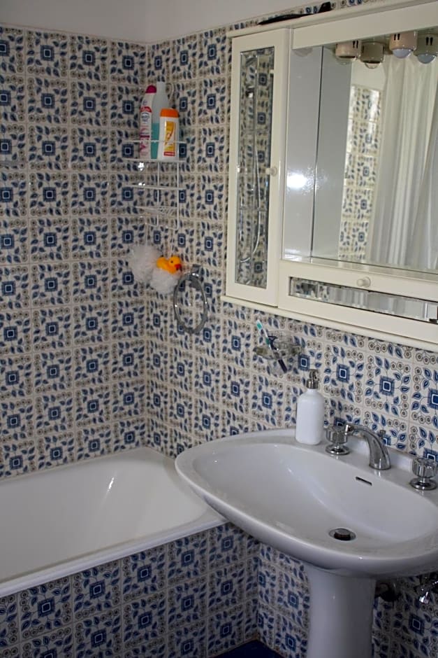 La Rocca Mia House B&B