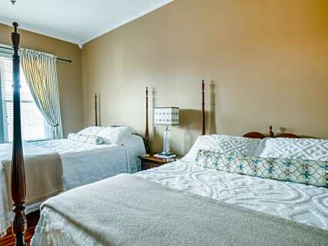 Queen Room with Two Queen Beds