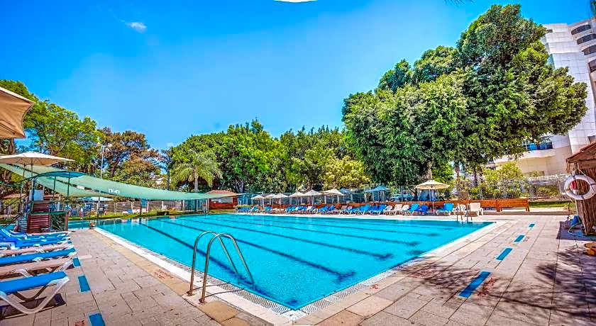 Kfar Maccabiah Hotel & Suites                                                                   