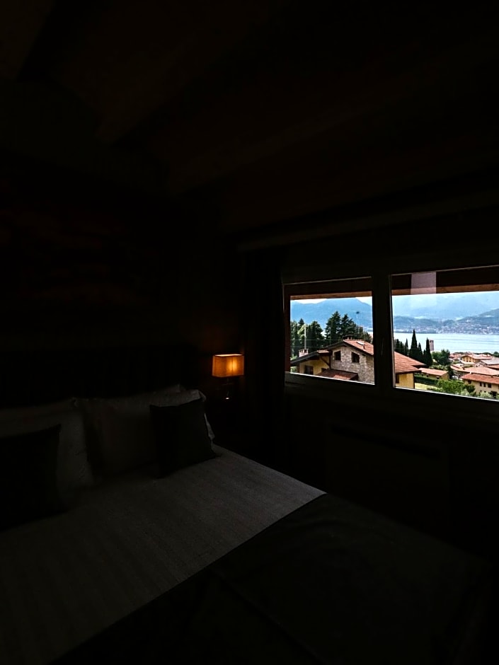 Lake Hotel di Pisogne