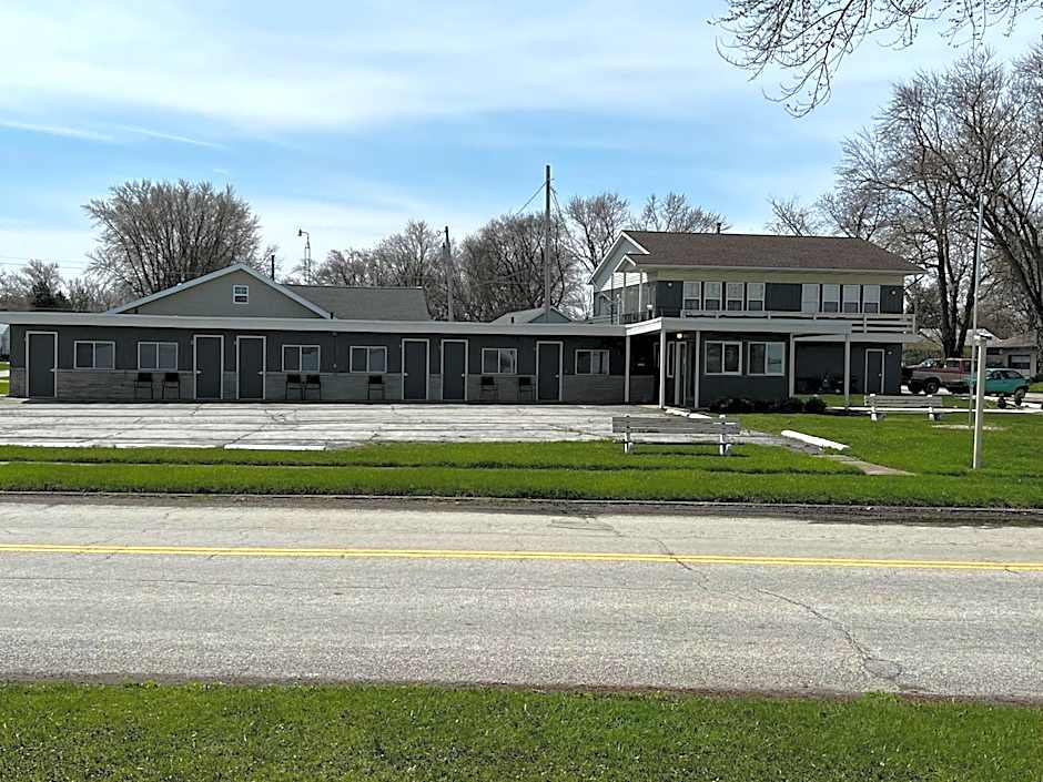 The Cedar Motel