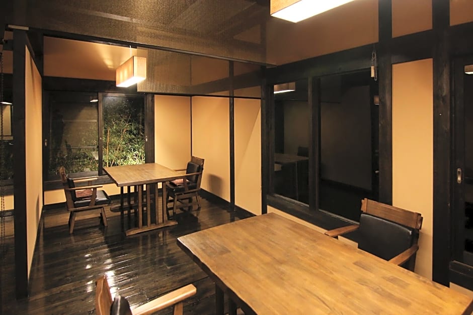 Yufuin Ryokan Wazanho