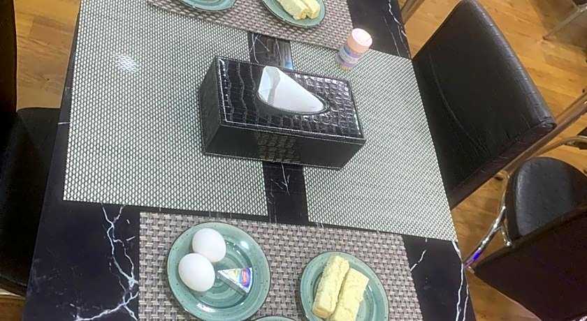 OYO 271 Parasol Hotel