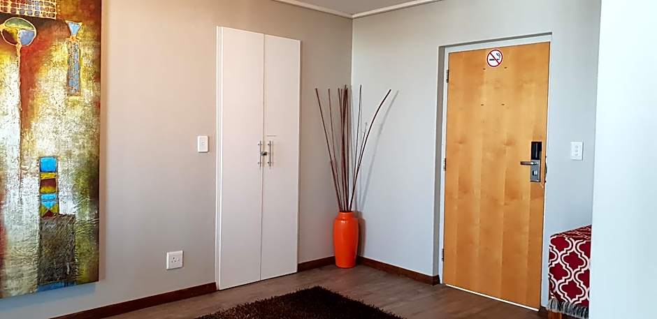 Lagoon Beach Hotel Apartments