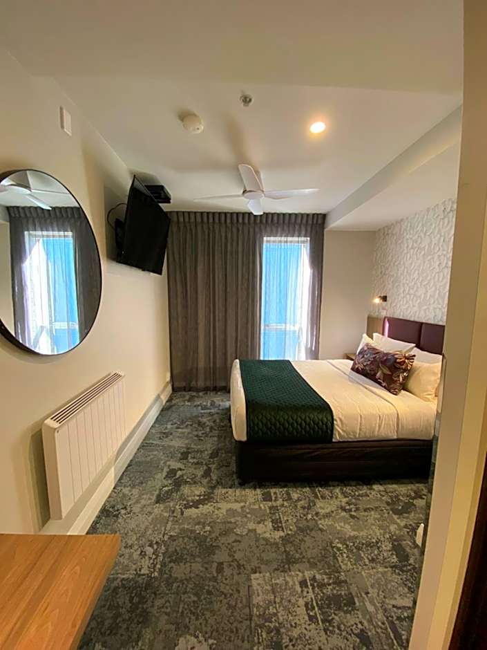 Trinity Hotel