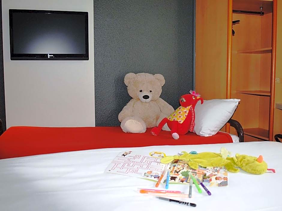 ibis Chartres Ouest Luce