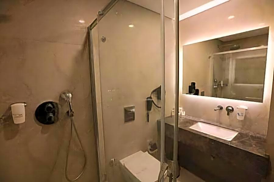 ibis Styles Izmir Bornova