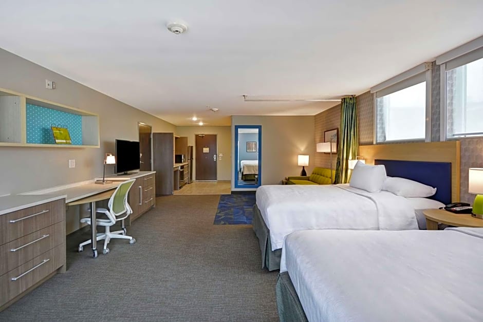 Home2 Suites By Hilton Grand Rapids North