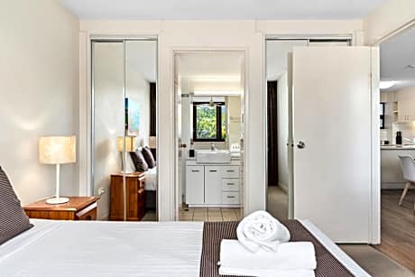 One-Bedroom Apartment (No Balcony)