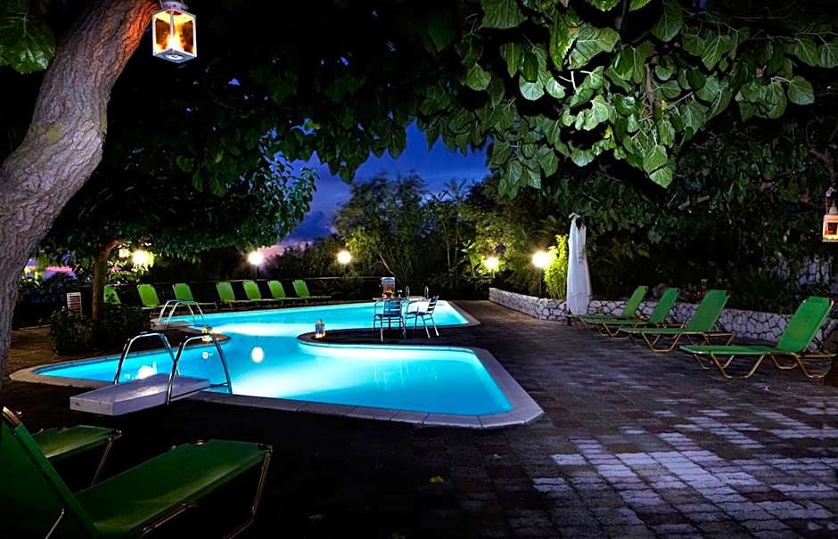 Dafnoudi Hotel Apartments