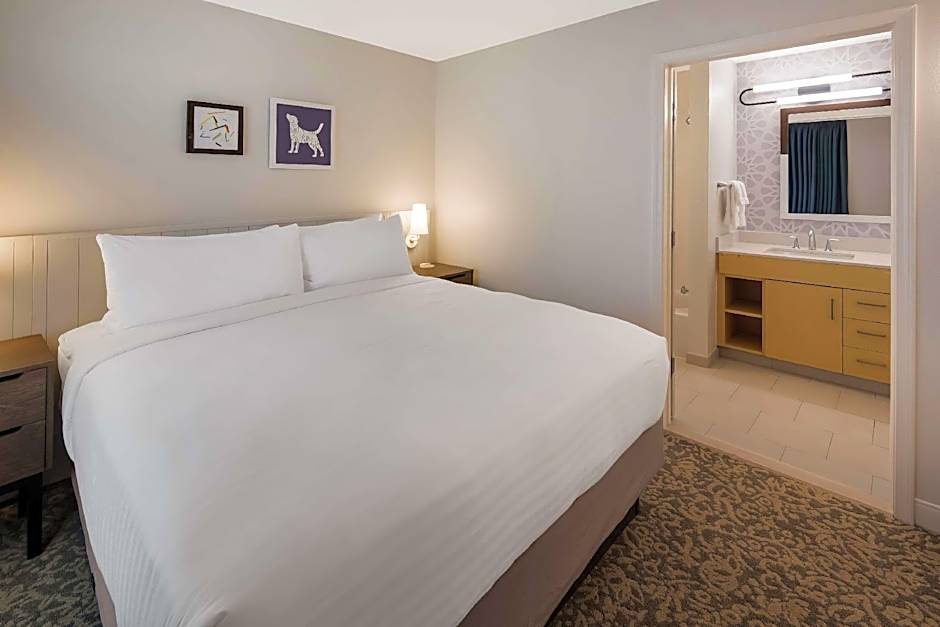 Sonesta ES Suites Andover Boston