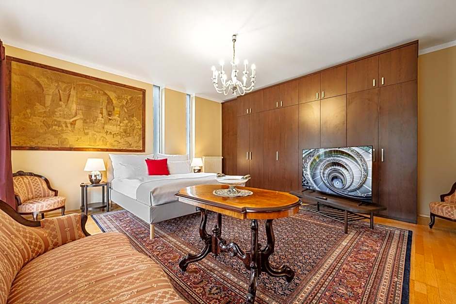 Hotel Antares