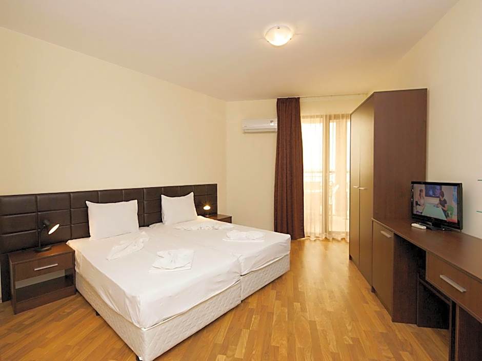 Hotel Golden Ina - All Inclusive - Beachfront