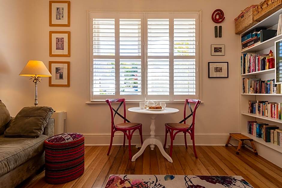 At Eleven - La Petite Maison