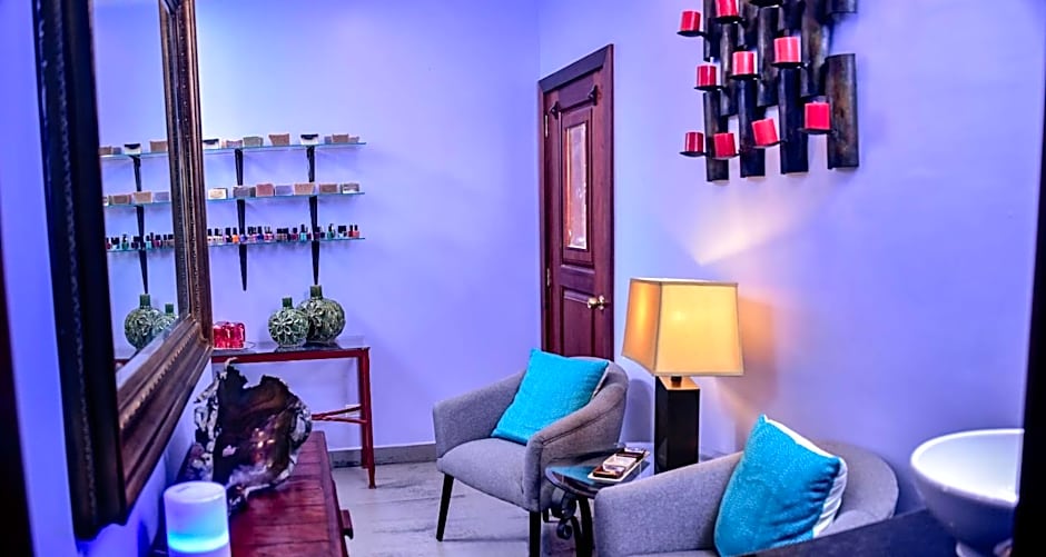 Best Western Plus Belize Biltmore Plaza