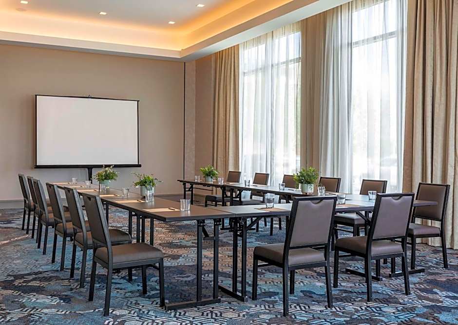 Thompson Savannah by Hyatt