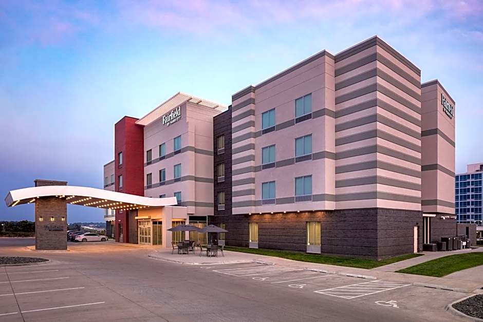 Fairfield Inn & Suites Omaha at MH Landing