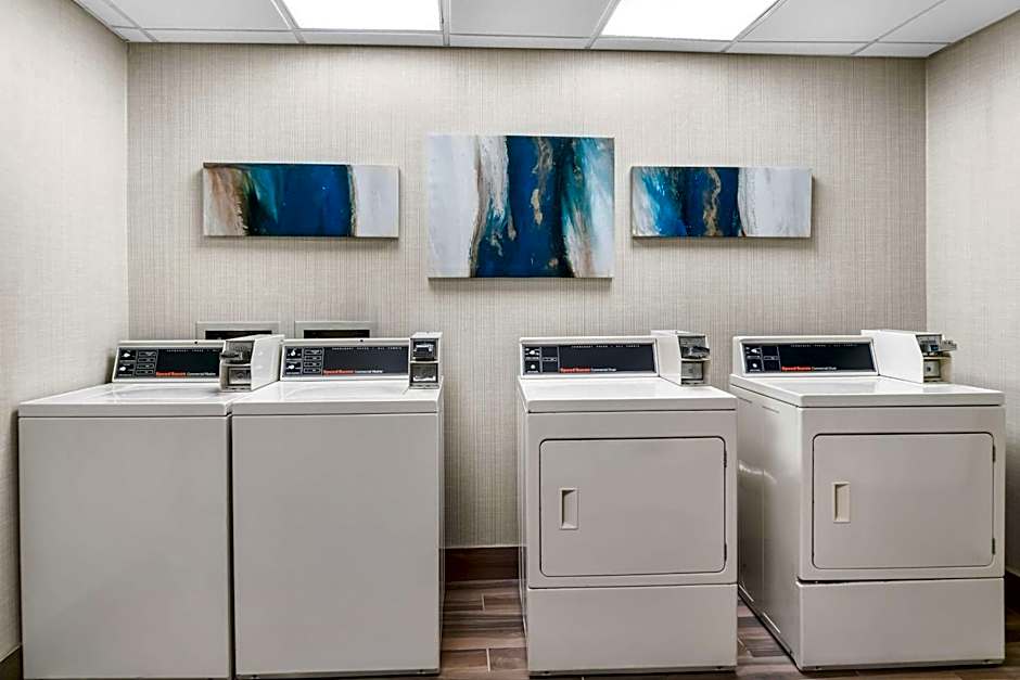 Best Western Okemos/East Lansing Hotel & Suites