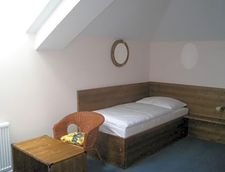 Standard 2 Beds