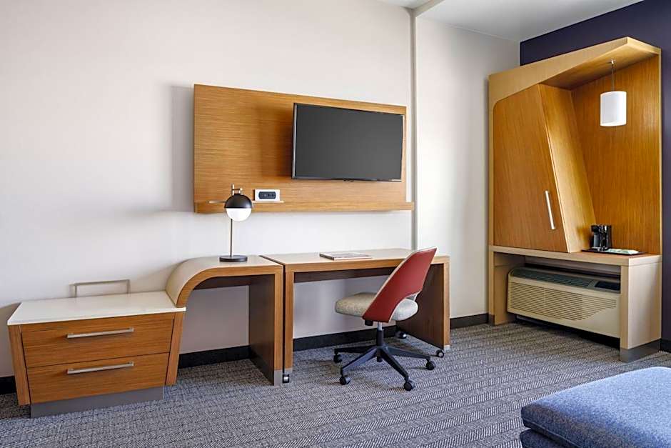 Courtyard by Marriott Phoenix Mesa Gateway Airport