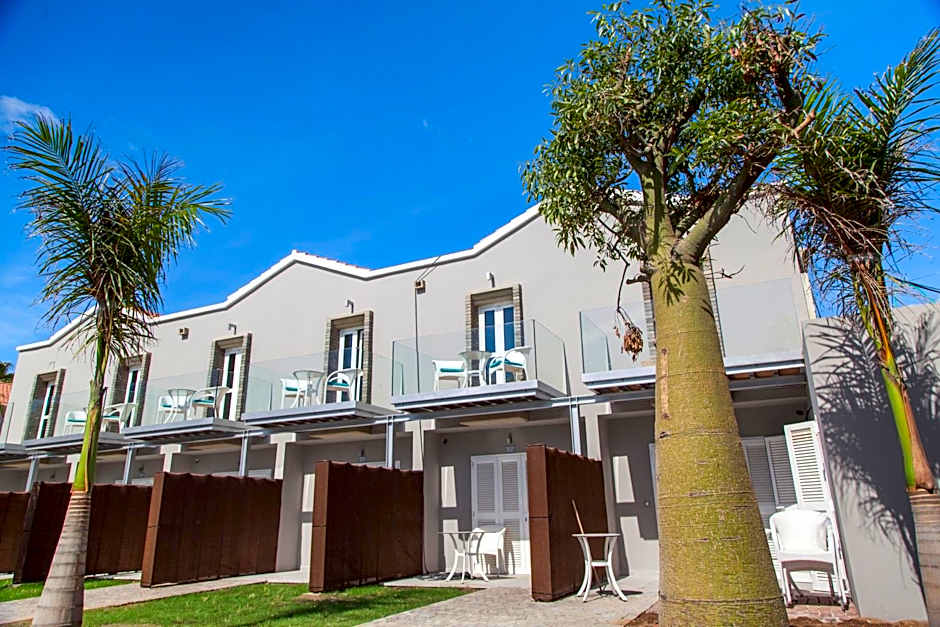 Hotel LIVVO Los Calderones - Adults recommended