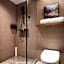 Atour Hotel Dalian Donggang Business District Gangwan Plaza