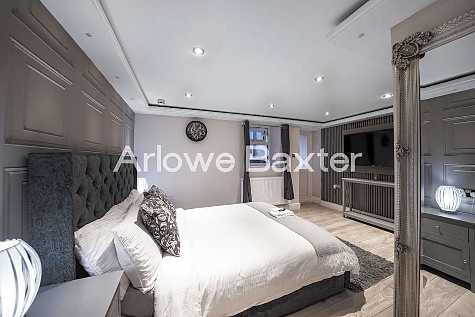 Hackney Suites - En-suite rooms & amenities