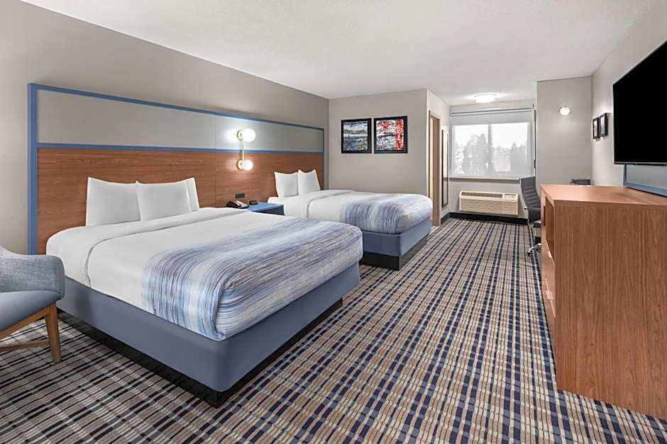AmericInn by Wyndham Appleton Downtown