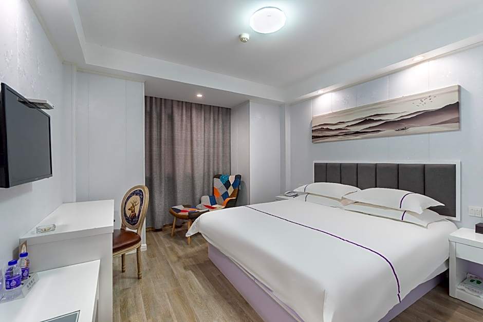 Rongle Busniess Hotel