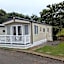 Modern and spacious holiday home at AWARD WINNING SHOREFIELD COUNTRY PARK ENTERTAINMENT PASSES INCLUDED DOG FRIENDLY!
